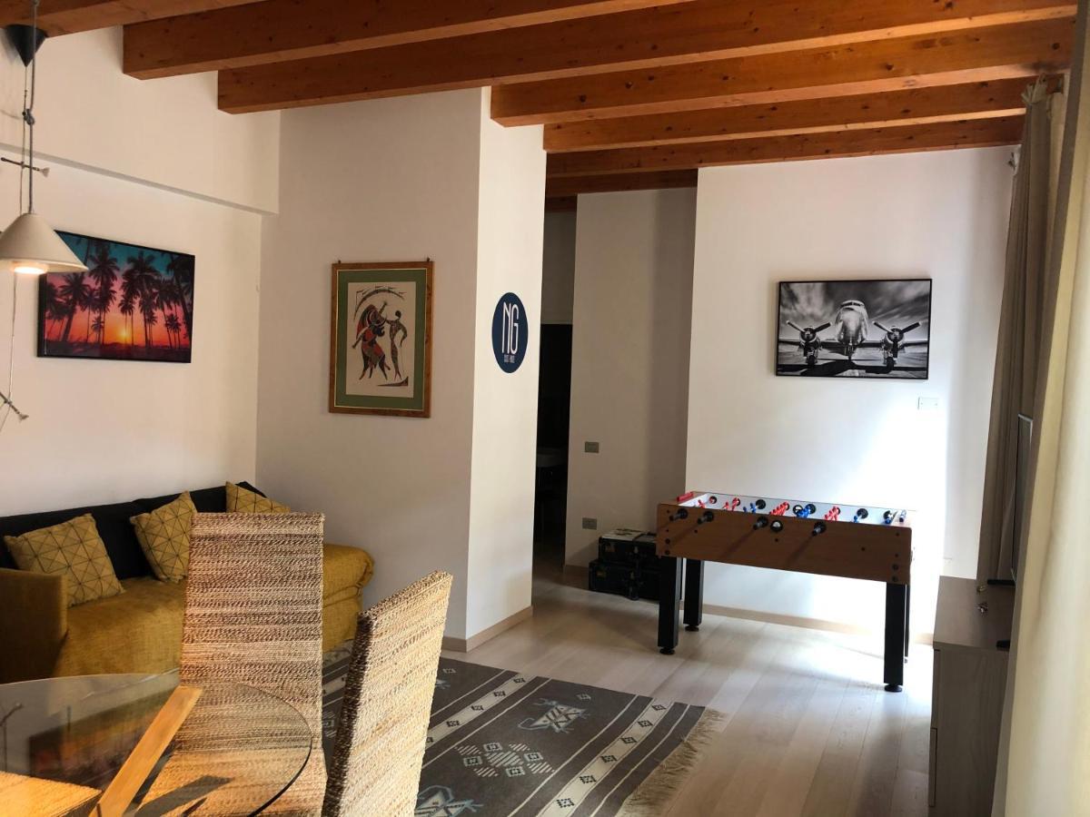 Ng Guest House Il Ris Сасари Екстериор снимка