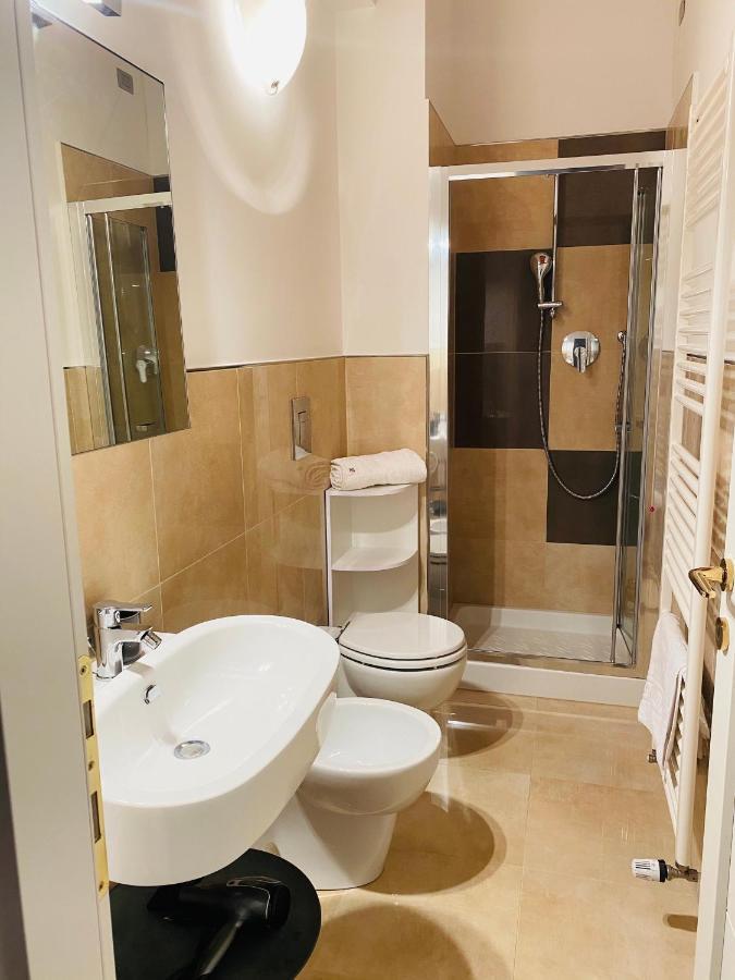 Ng Guest House Il Ris Сасари Екстериор снимка