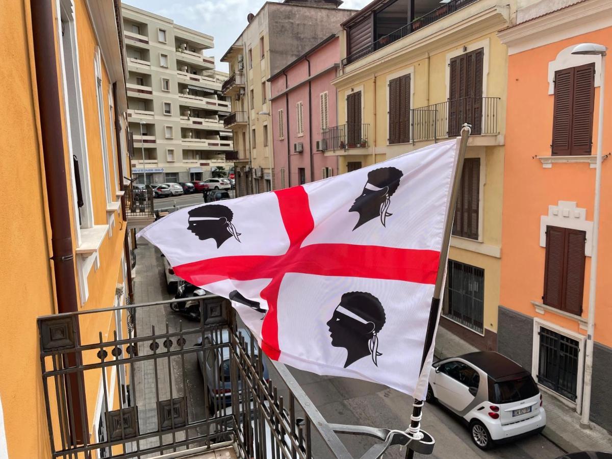 Ng Guest House Il Ris Сасари Екстериор снимка
